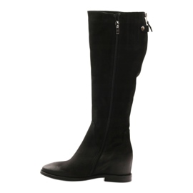 Boots with a decorative Edeo 3138 zipper black 2