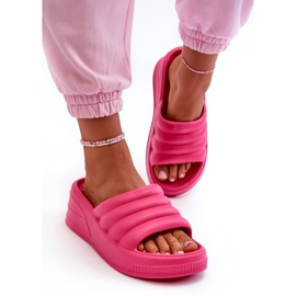 Lightweight women's foam flip-flops on a wedge and platform, Fuchsia Tendrea pink 1