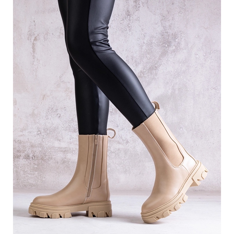 Beige high boots made of eco-leather Manera 1 Beige high boots made of eco-leather Manera 1