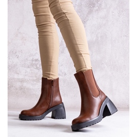 Brown women's ankle boots with a block heel made of eco-leather Ariane 2