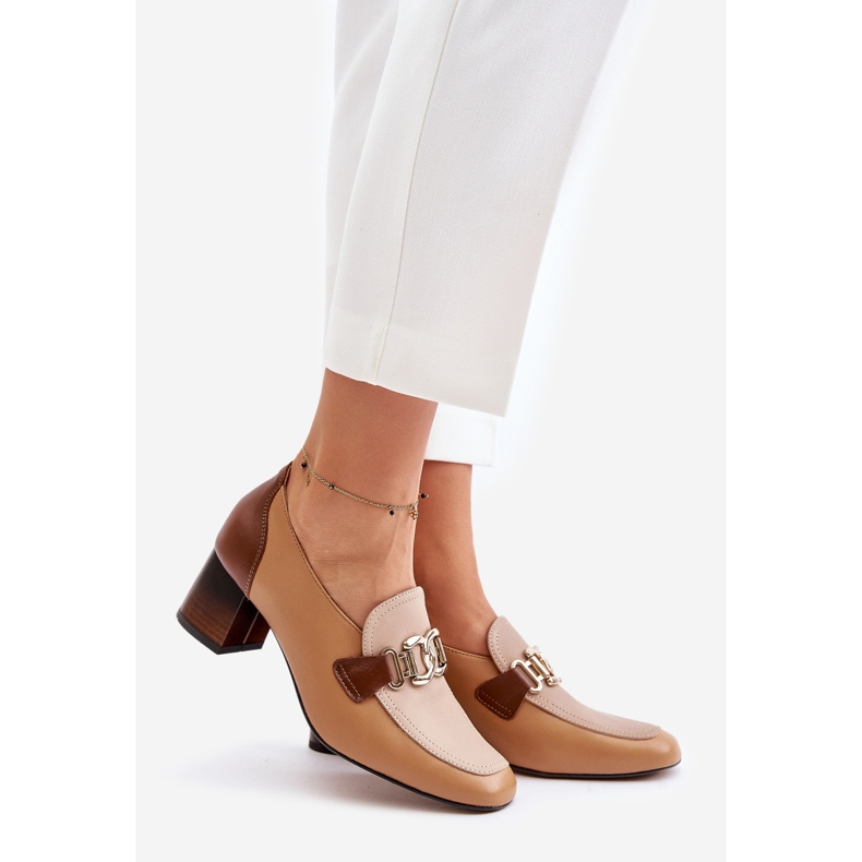 Laura Messi 2861 Brown Leather Pumps With Gold Decoration On The Block 1