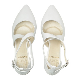 BUTDAM Wedding pumps low on the block with straps white Alba 1
