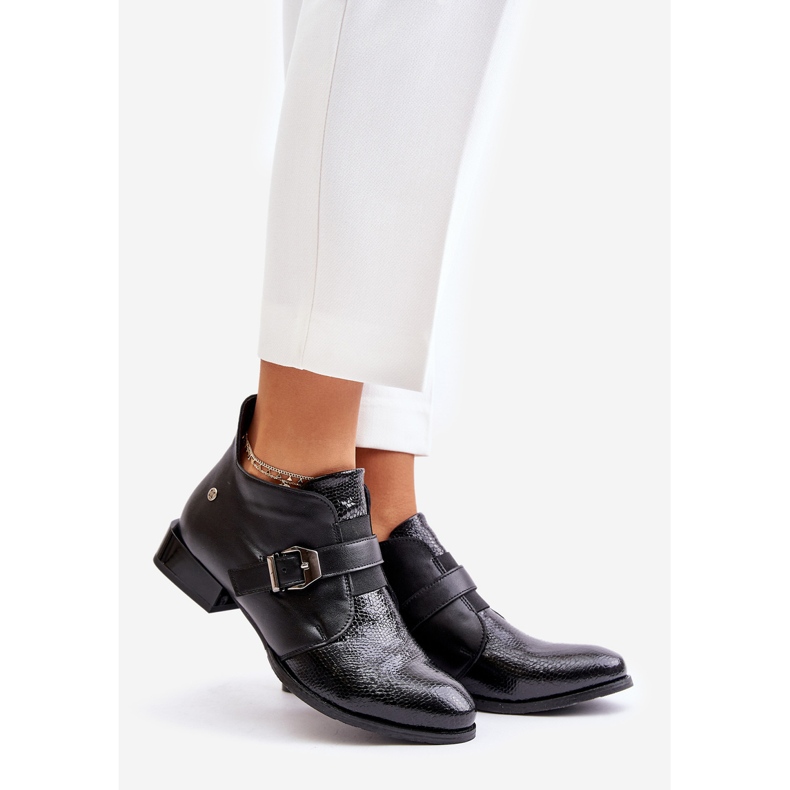 Leather Low Zipper Ankle Boots Maciejka 06692-01 Black 1