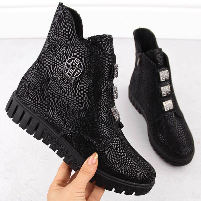 Black leather women's ankle boots on the platform by Filippo DBT6360 1