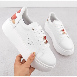 Leather sports shoes on a platform, white Vinceza 89101 1