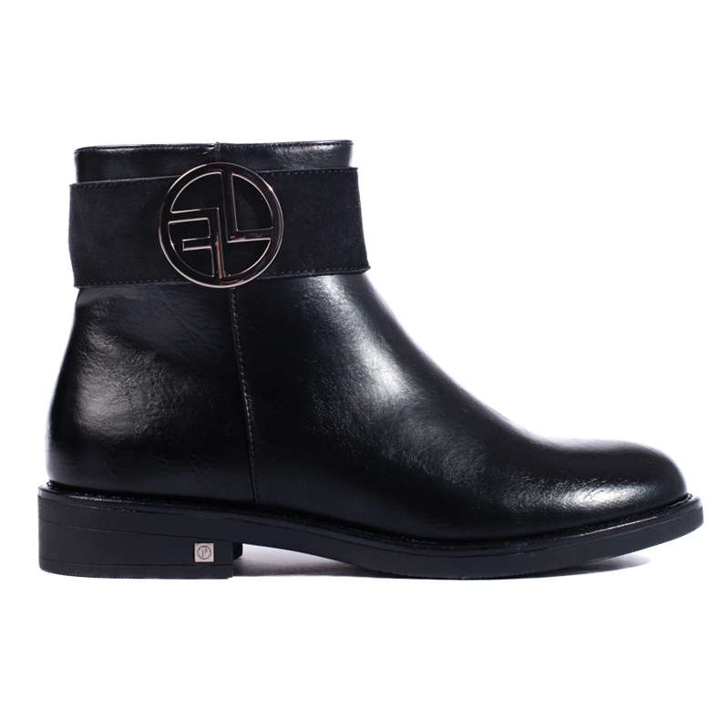 W. Potocki Black low ankle boots with a flat heel by Potocki 1