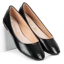 W. Potocki Lacquered ballerinas black 1