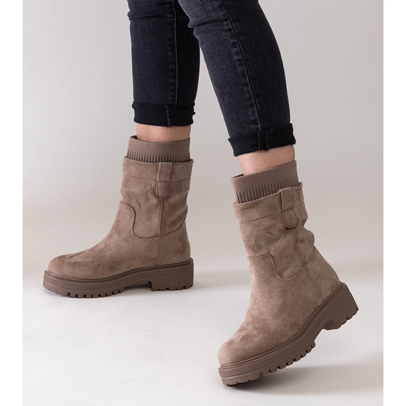 Beige slip-on ankle boots with a Ralia sock 1