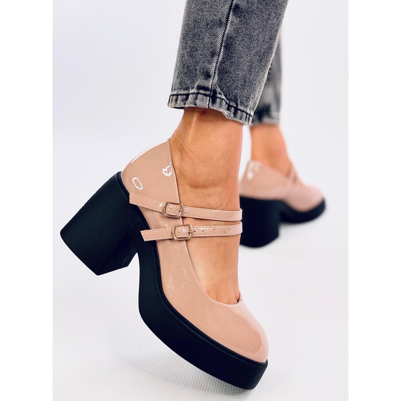 Lorai Khaki Wide Heel Pumps beige 2