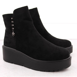 Women's suede ankle boots on a thick platform, black Potocki 11305 2