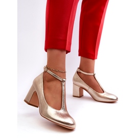 Mascara Women's pumps with eco-leather on the golden metalic post 3 Mascara Women's pumps with eco-leather on the golden metalic post 3