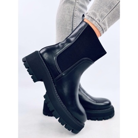 Chelsea boots with a high upper Cillo Black 1