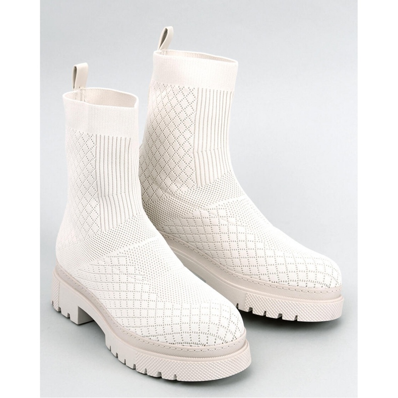 Sock boots with Rueda Beige pattern - Inello 1