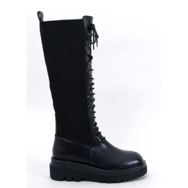 Boots with a flexible upper Black 1