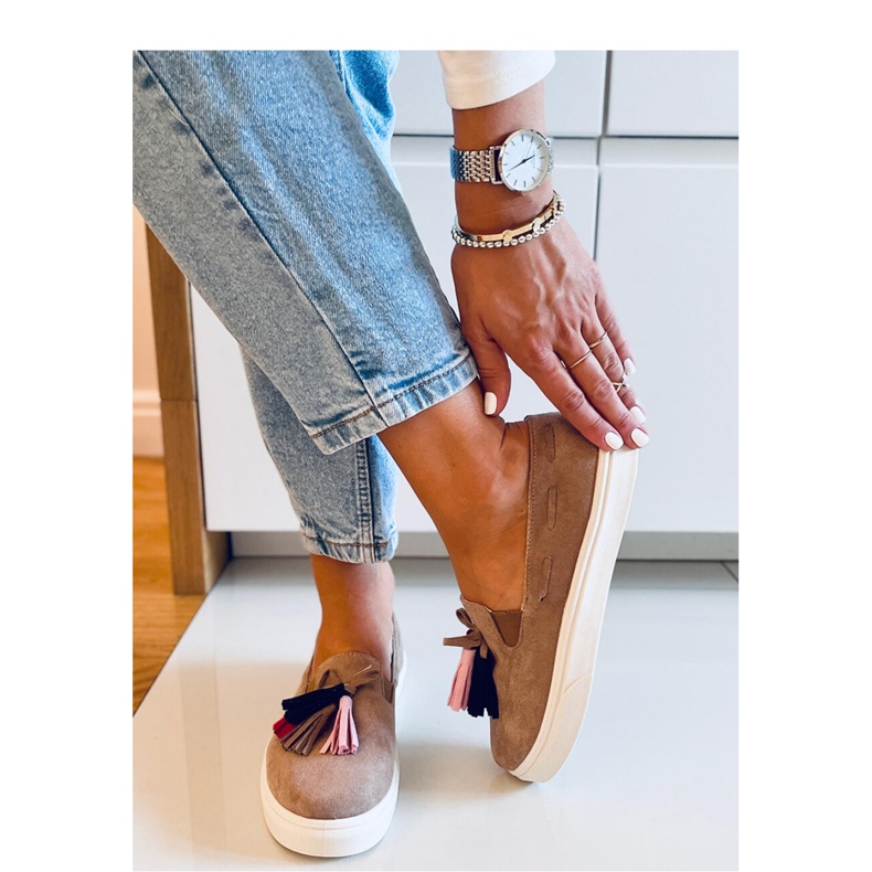 Khaki autumn sneakers with fringes beige 1