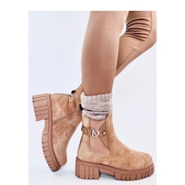 Beige platform Chelsea boots 2