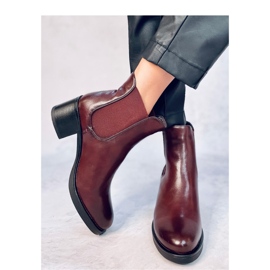 Greta Brown Chelsea boots - Inello 2