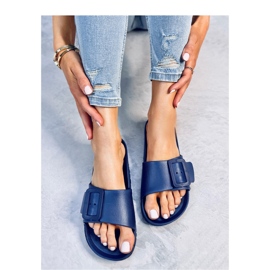 D.BLUE rubber flip-flops with a buckle 1