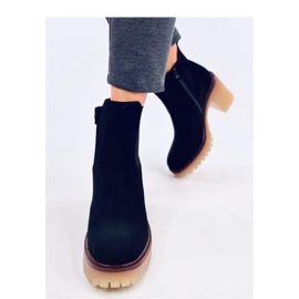 Boots with a wide heel and protector Mattis Black - Inello 2