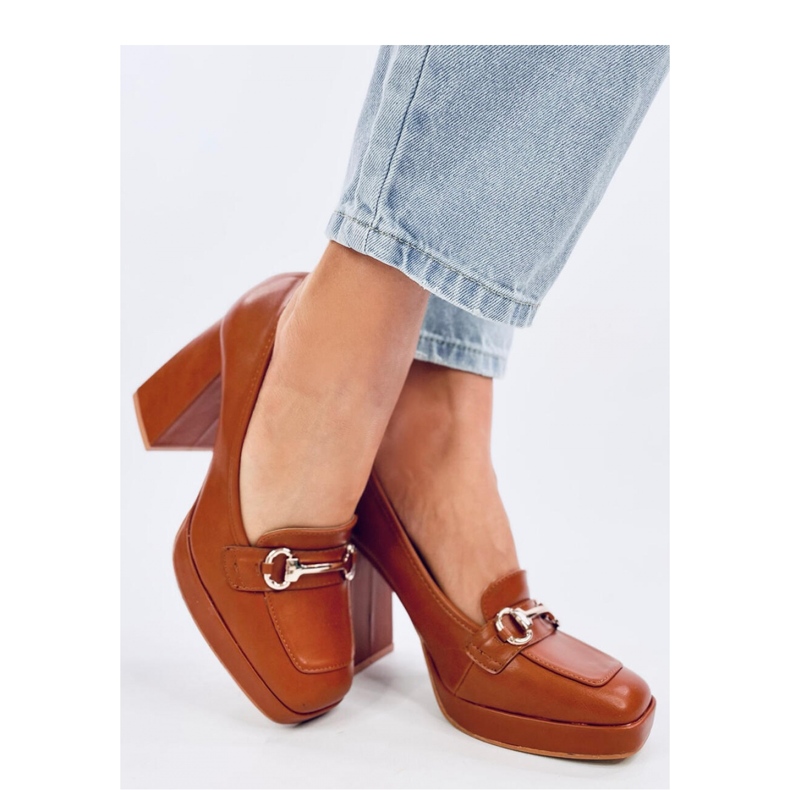 Camel high-heeled loafers brown 1