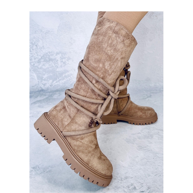 Suede boots with Khaki cord brown 2