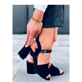 Black heeled sandals 2