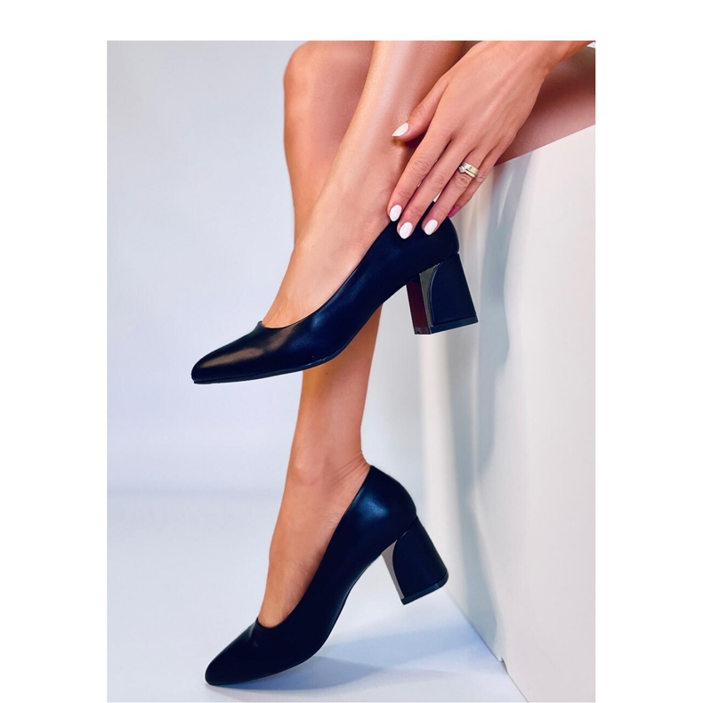 Black high heel pumps 2 Black high heel pumps 2