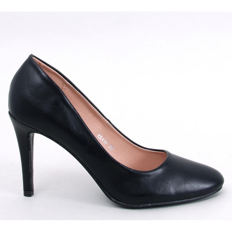 Lindy Black round toe pumps - Inello 1