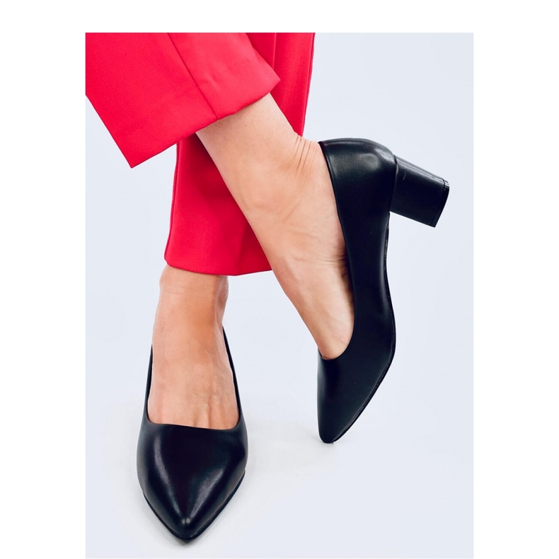 Crafts Black low-heeled pumps - Inello 2
