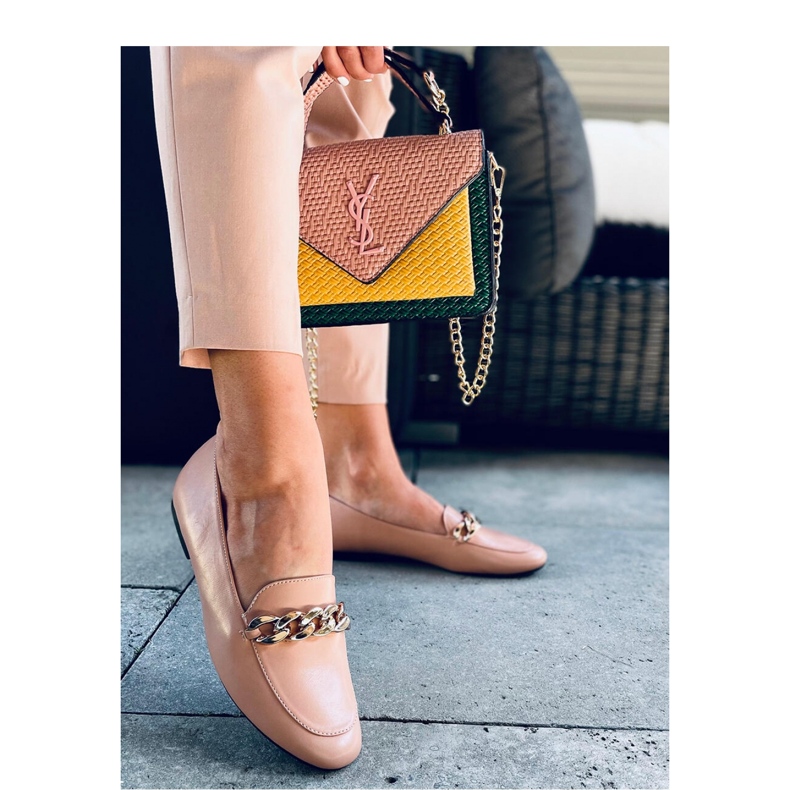 Nude women's moccasins with a chain beige 2