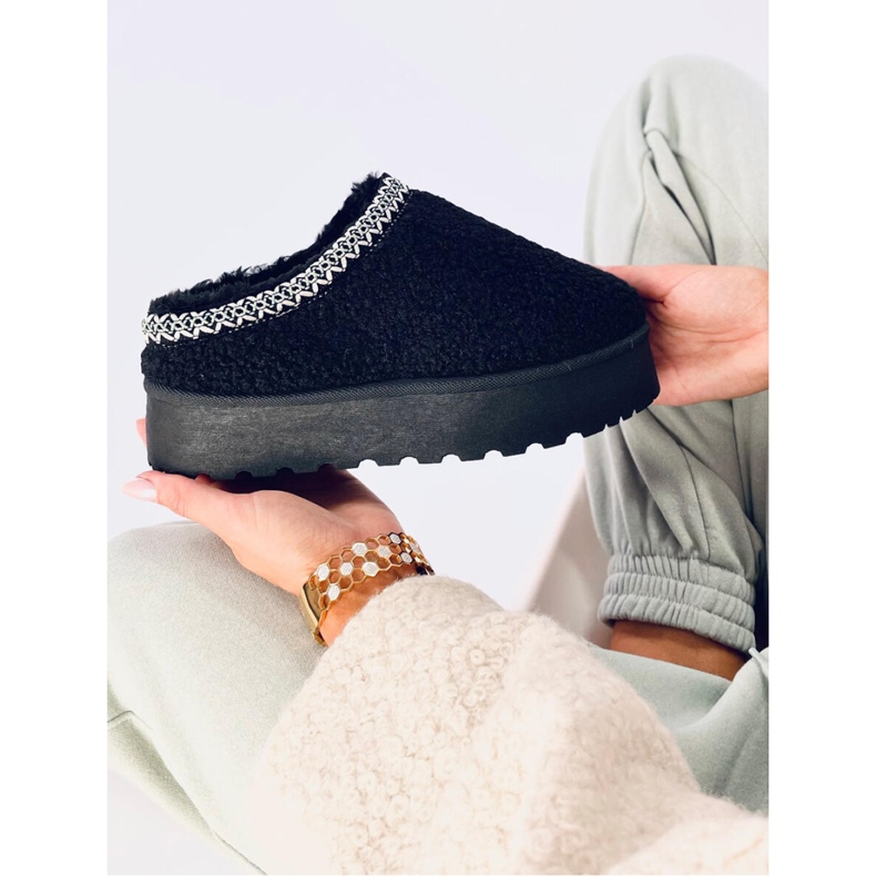 Lamb Black short snow boots with sheepskin - Inello 2