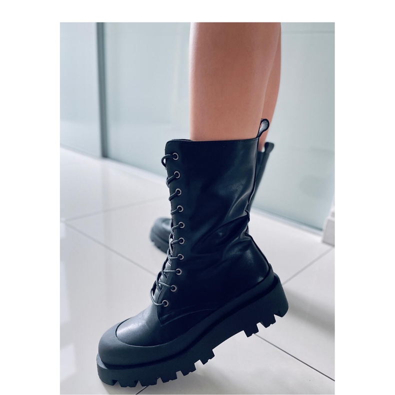 Knight Black boots with lace-up boots - Inello 2