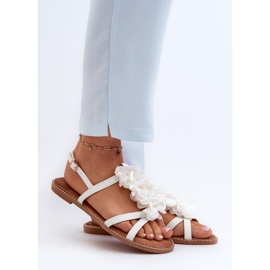 Sandals Model Abidina JL85 White - Step in style 1