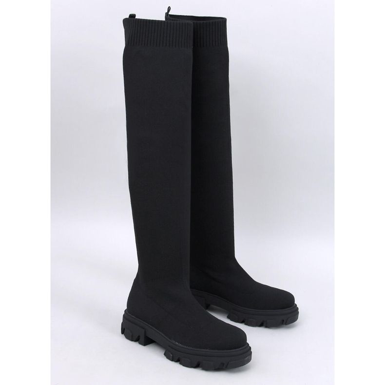 Nusses Black over-the-knee boots with a flexible upper 1