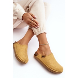 Slippers Model Inblu DJ000010 Yellow - Step in style 2