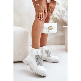 7603A White ankle boots 1