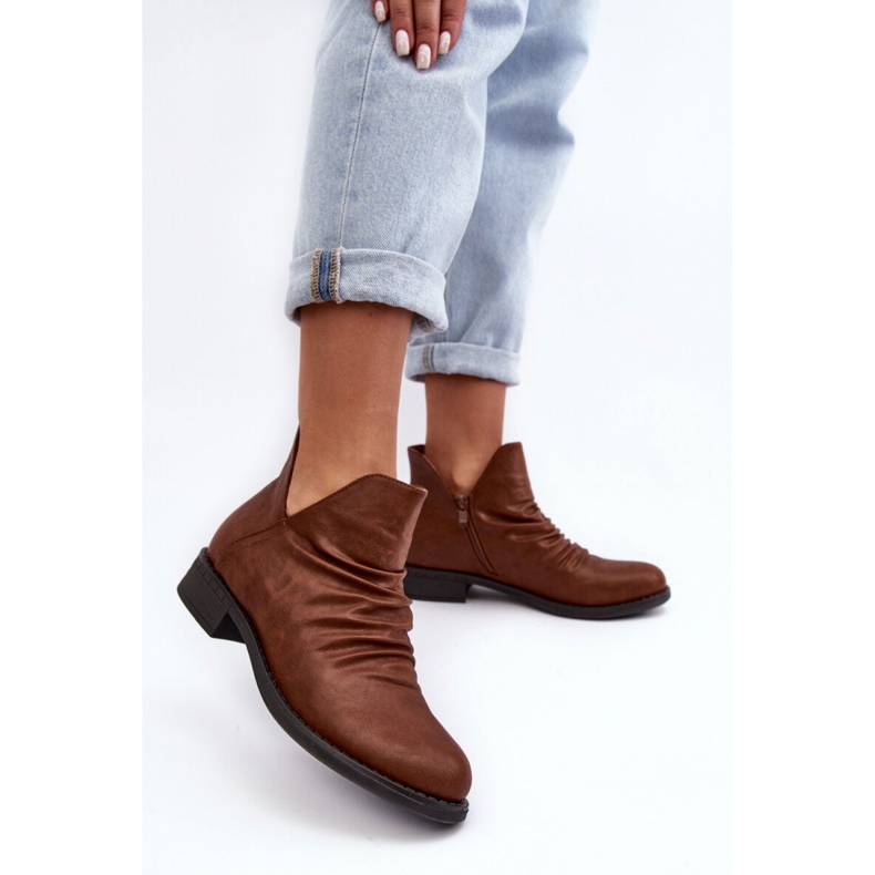 Brown women's ankle boots with ruffles 1