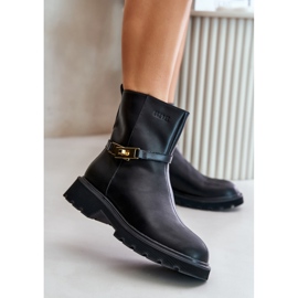 GOE Women's leather ankle boots with a Black belt 1