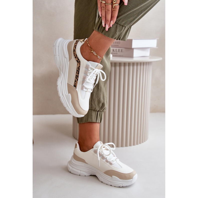 Beige/Leopard sports shoes with a massive sole 1