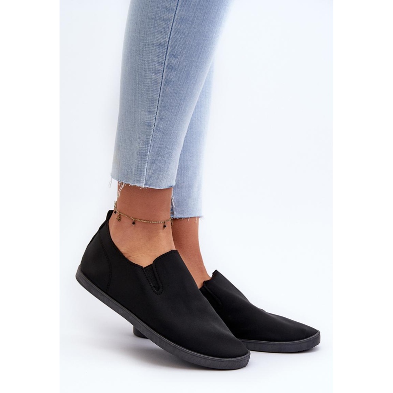 Black women's slip-on sneakers 1 Black women's slip-on sneakers 1