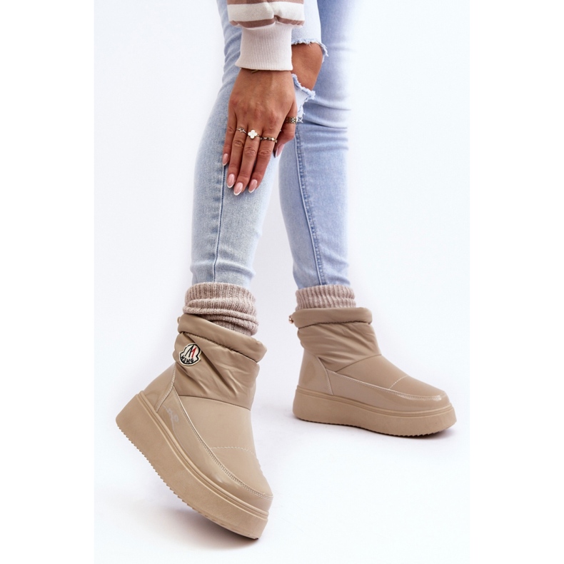 Beige women's platform snow boots 2
