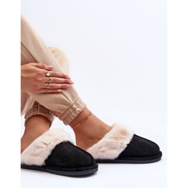 Black women's slippers with fur 1