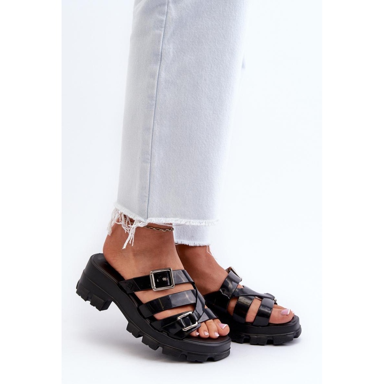 Zaxy Black women's low-heeled flip-flops 1