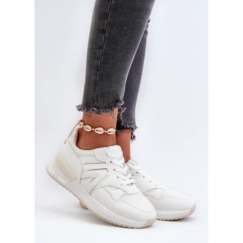 Sports Shoes Model Vinelli A88-179 White - Step in style 1