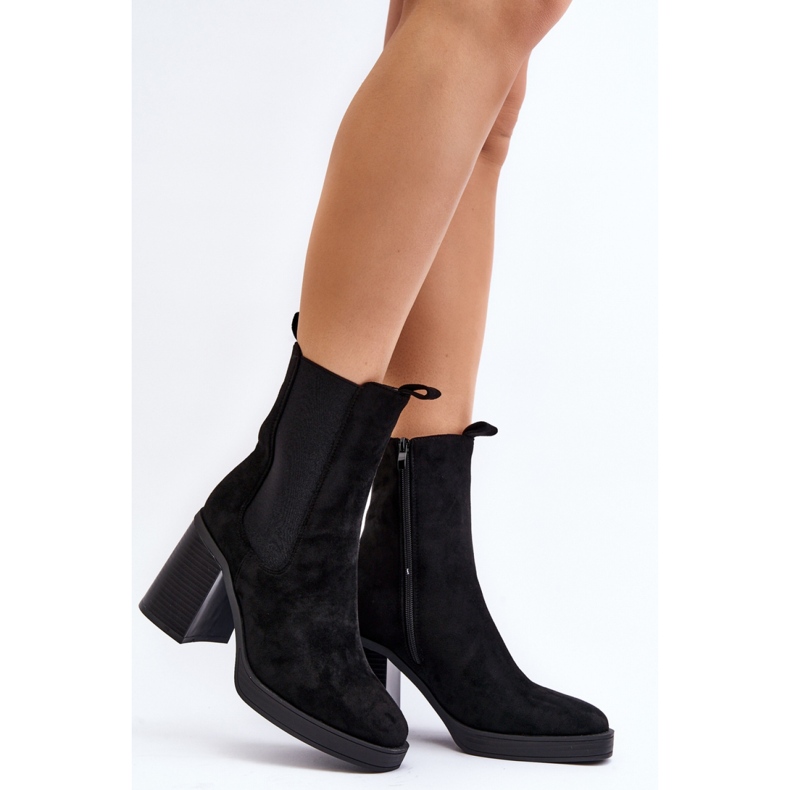 Ankle boots Model Piovere 8600 Black Suede - Step in style 2