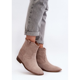 Boots Model Zazoo 2326/024 Beige Suede - Step in style 1
