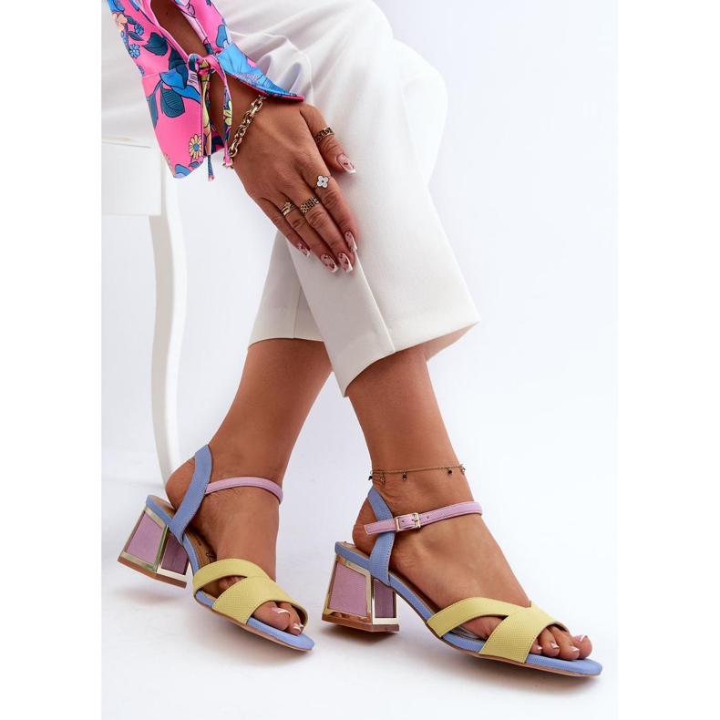 Sandals Model Da CR482 Yellow - Step in style 2