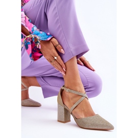 Pumps Model Galaxy LY-9237-3 Gold - Step in style yellow 1