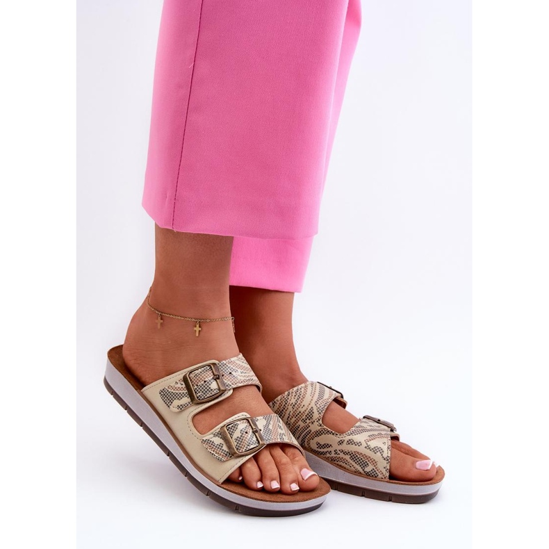Fashionable flip-flops from the INBLU brand beige 1
