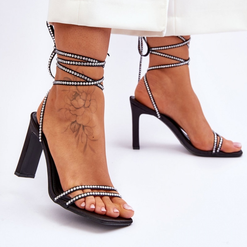 Sandals Model Nessy H8-508 Black - Step in style 1